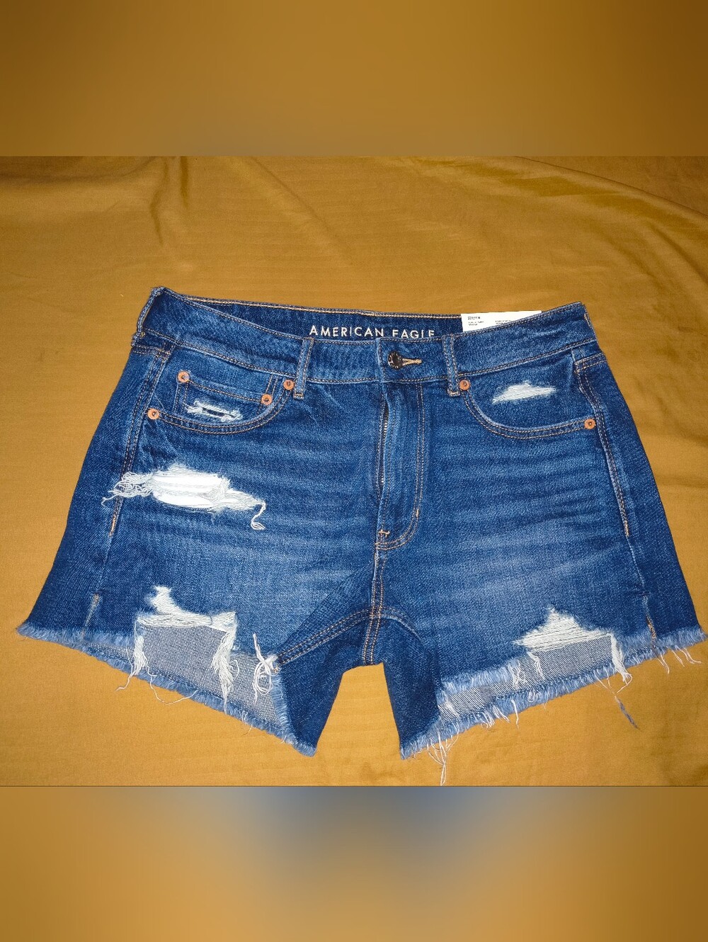 American Eagle Distressed Denim TomGril shorts sz. 6